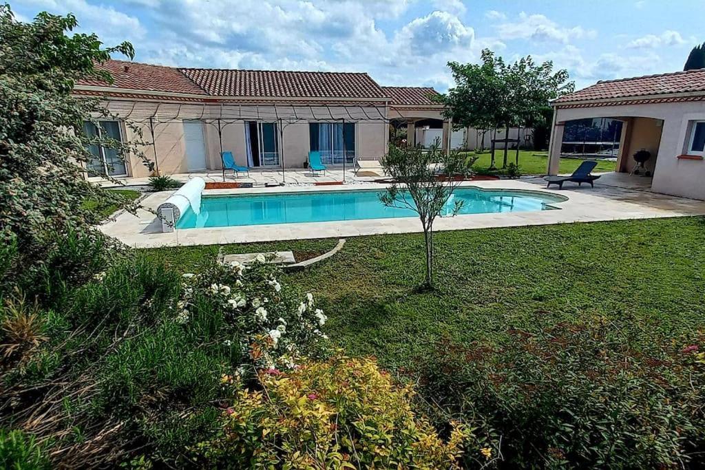 Villa 140 M² Hab. Avec Piscine كاسْتْرْ المظهر الخارجي الصورة