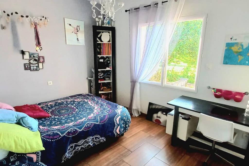 Villa 140 M² Hab. Avec Piscine كاسْتْرْ المظهر الخارجي الصورة